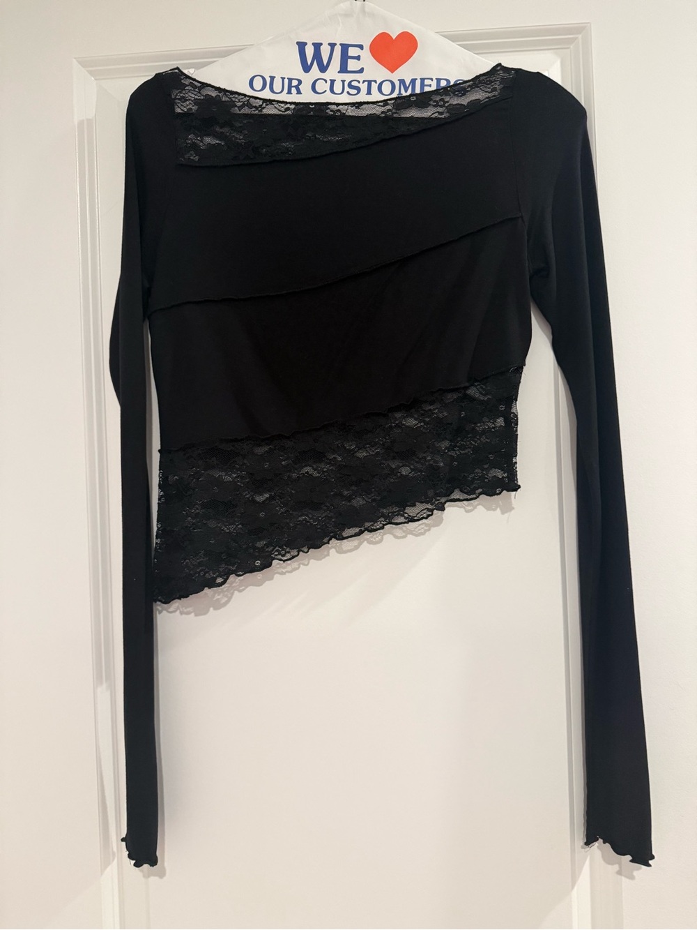 silence + noise Black Lace Trim Long Sleeve Crop Top